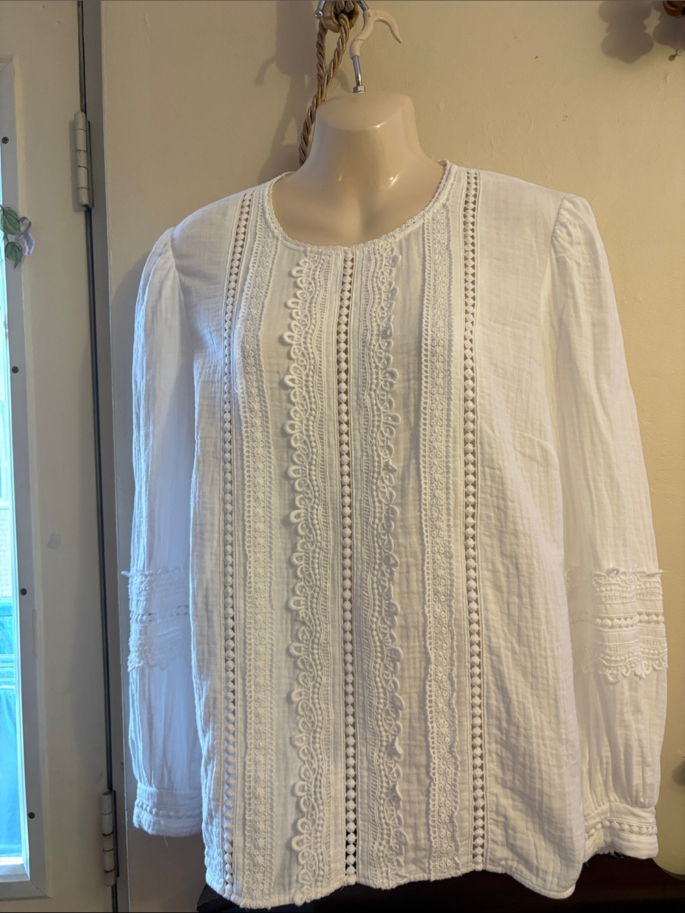 Boden White Cotton Lace-Trim Peasant Top